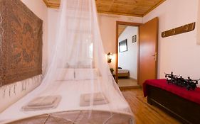 Kritsa House